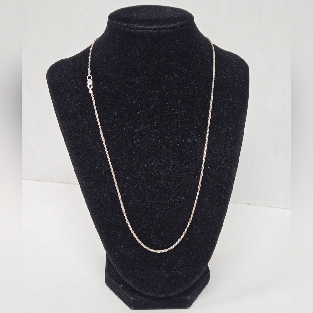 Elegant 925 Italy Silver Solid Rope Chain EUC 20"